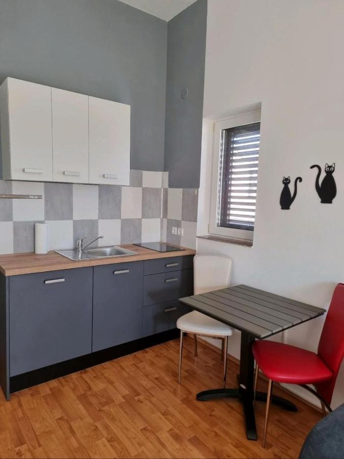 Frida Apartment Pula Exterior photo